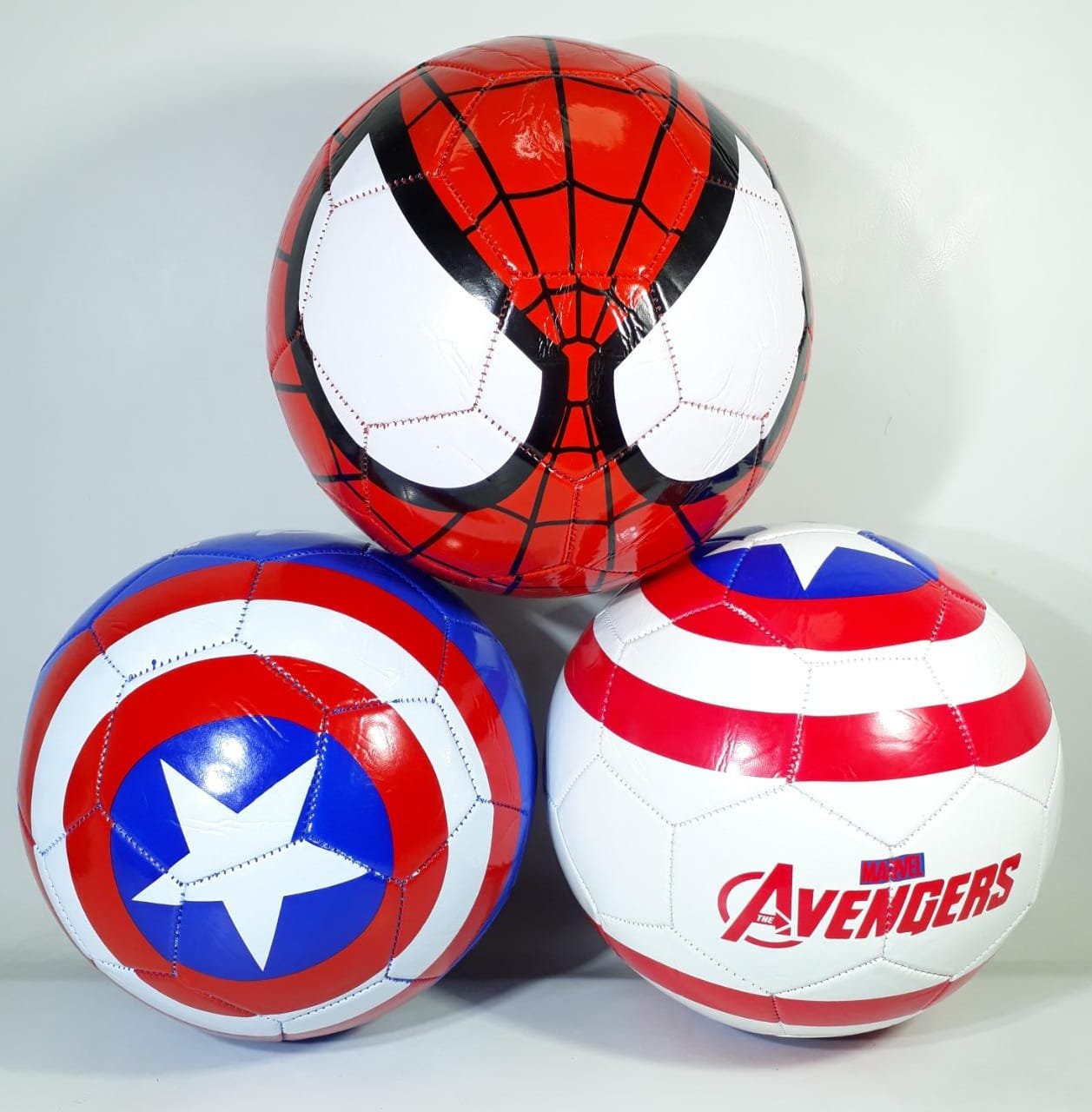 PELOTA N°5 FUTBOL PERSONAJES FB-07 31959 56120