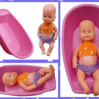 BEBE CON BAÑERA ______________________________